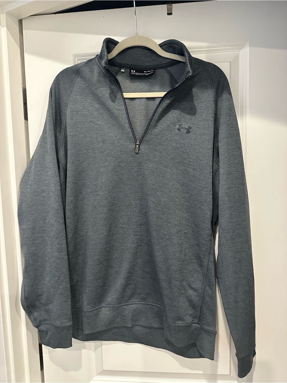 Under Armour Men's Dark Gray Half-Zip Pullover